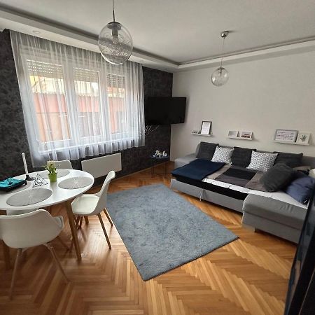 Gabend'I Apartman Eger Eksteriør billede