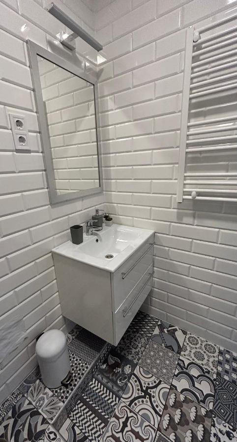 Gabend'I Apartman Eger Eksteriør billede